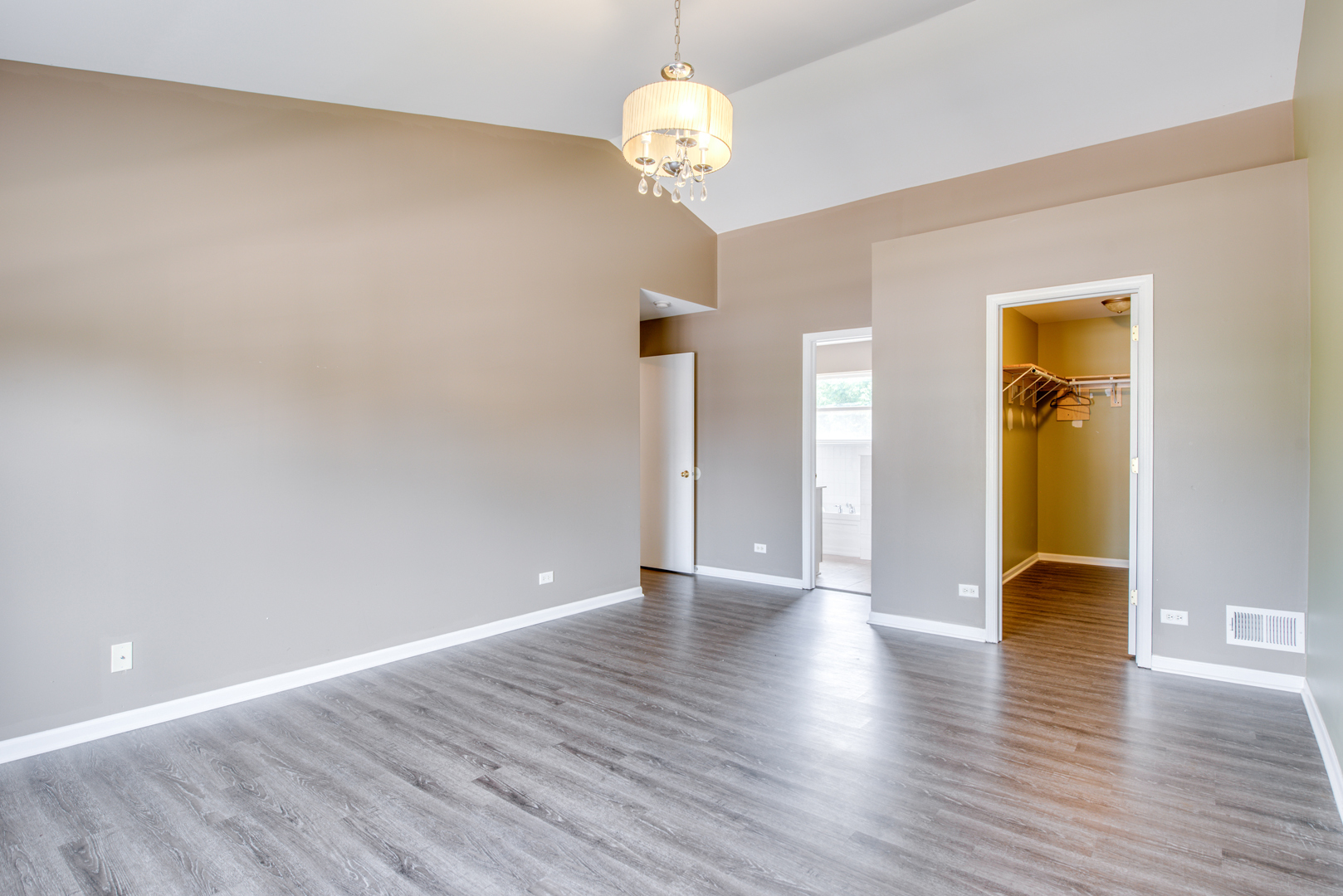 2891 Frances Lane, Montgomery, IL 60538