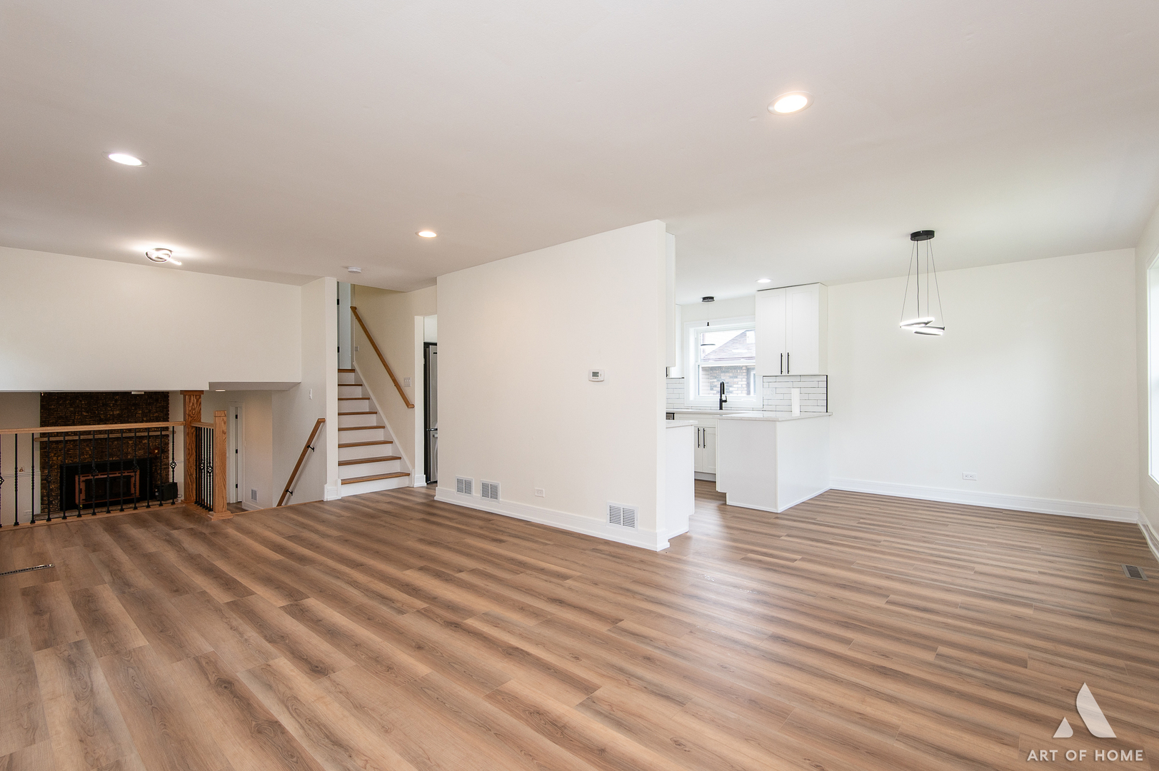 15601 Latrobe Avenue, Oak Forest, IL 60452