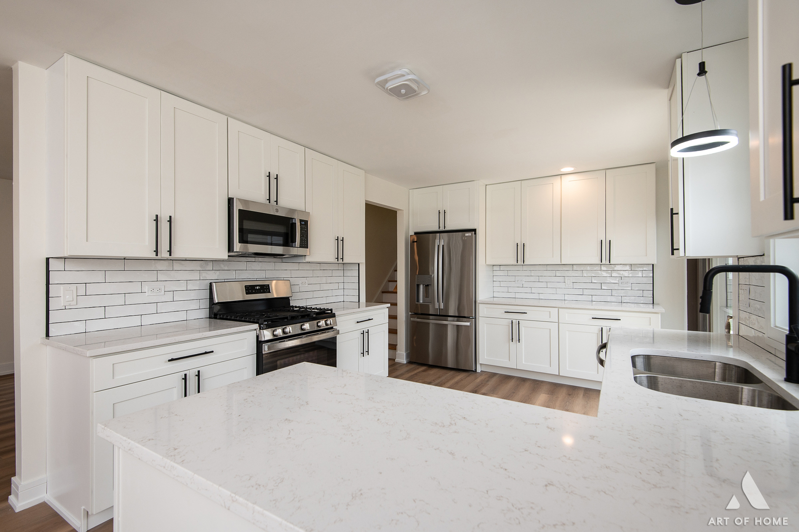 15601 Latrobe Avenue, Oak Forest, IL 60452