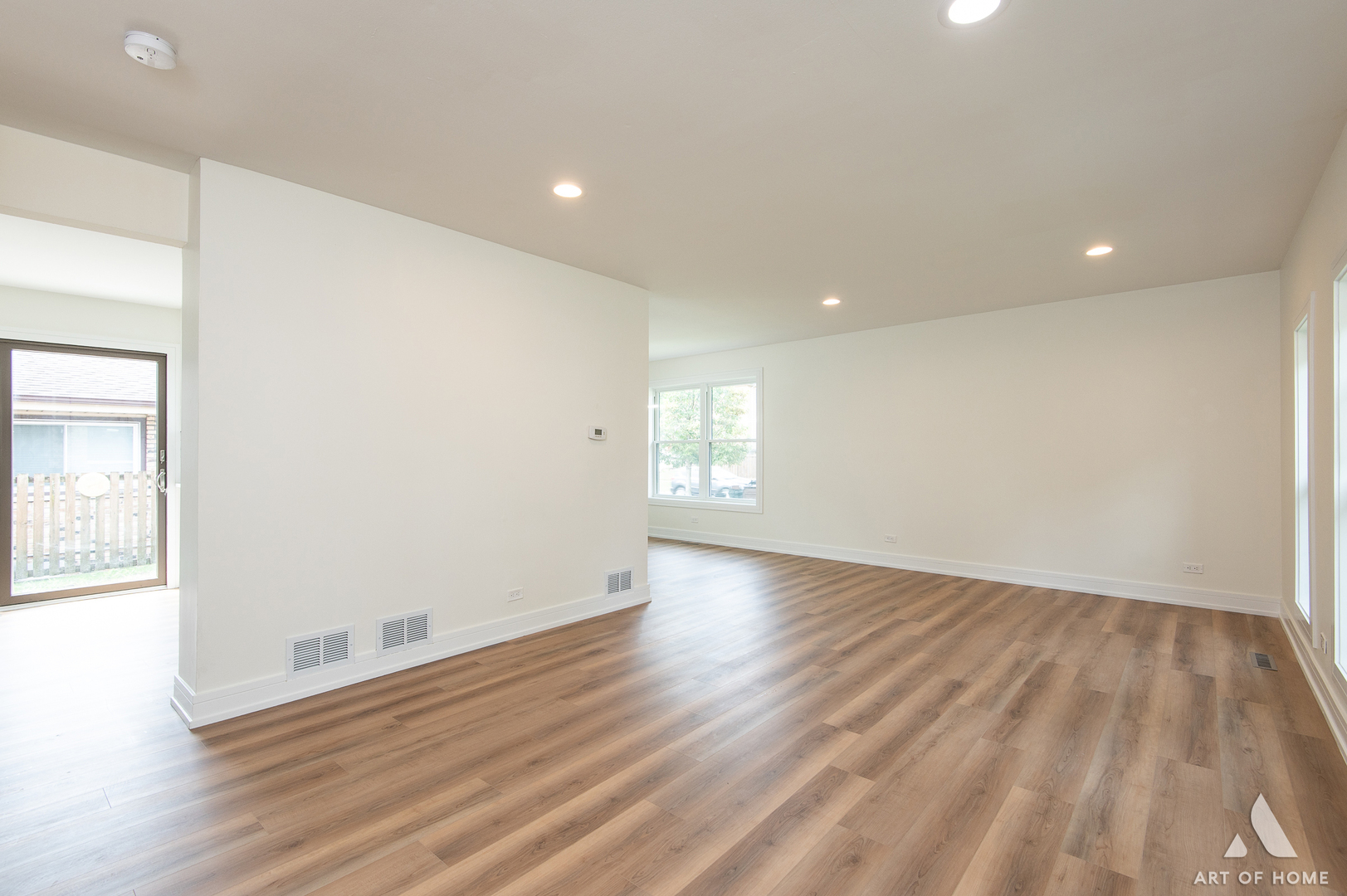 15601 Latrobe Avenue, Oak Forest, IL 60452