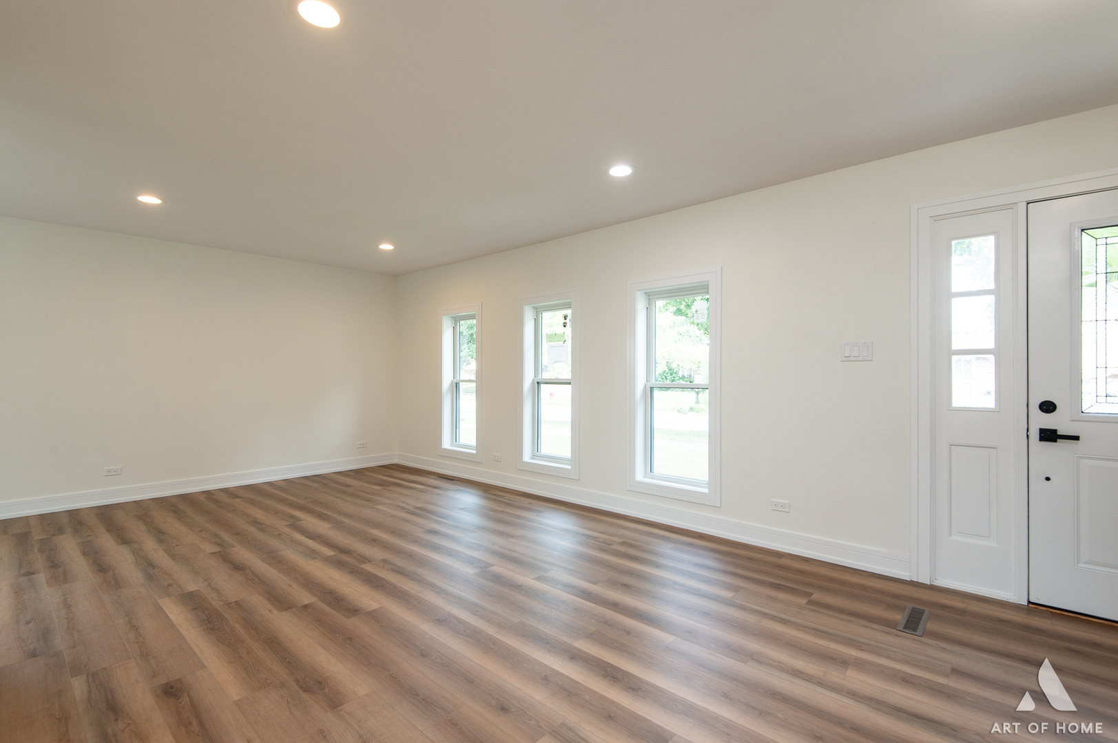 15601 Latrobe Avenue, Oak Forest, IL 60452