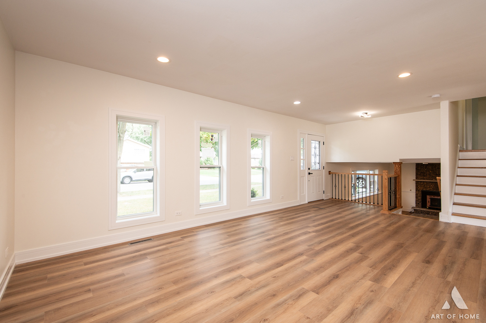 15601 Latrobe Avenue, Oak Forest, IL 60452