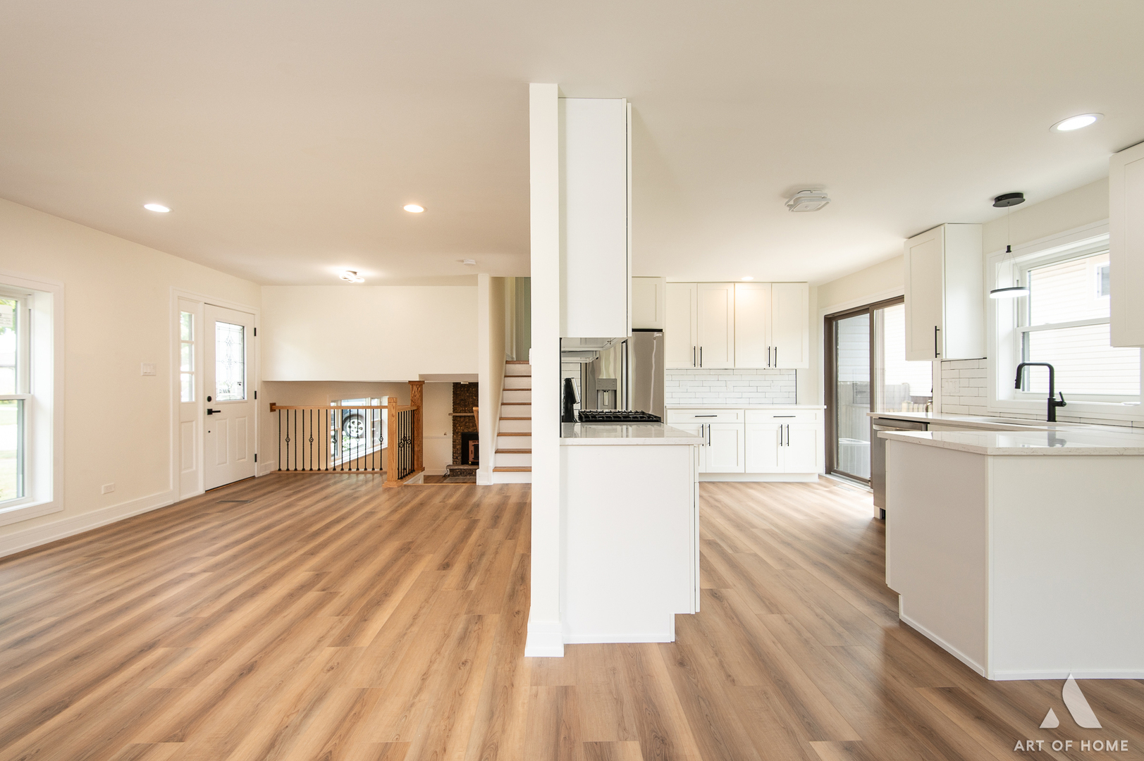 15601 Latrobe Avenue, Oak Forest, IL 60452