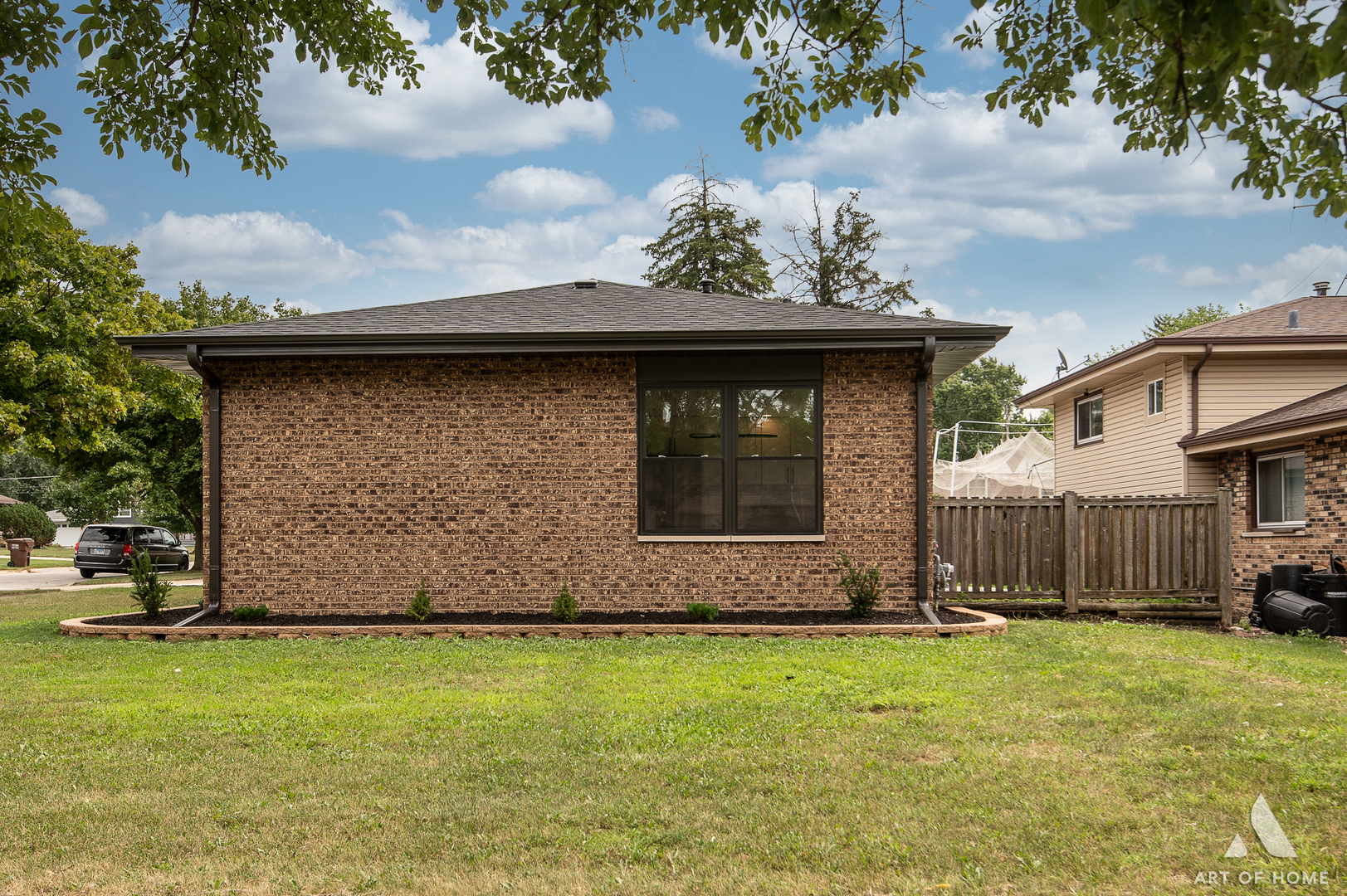 15601 Latrobe Avenue, Oak Forest, IL 60452