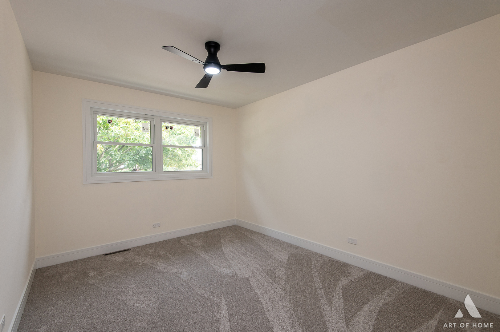 15601 Latrobe Avenue, Oak Forest, IL 60452