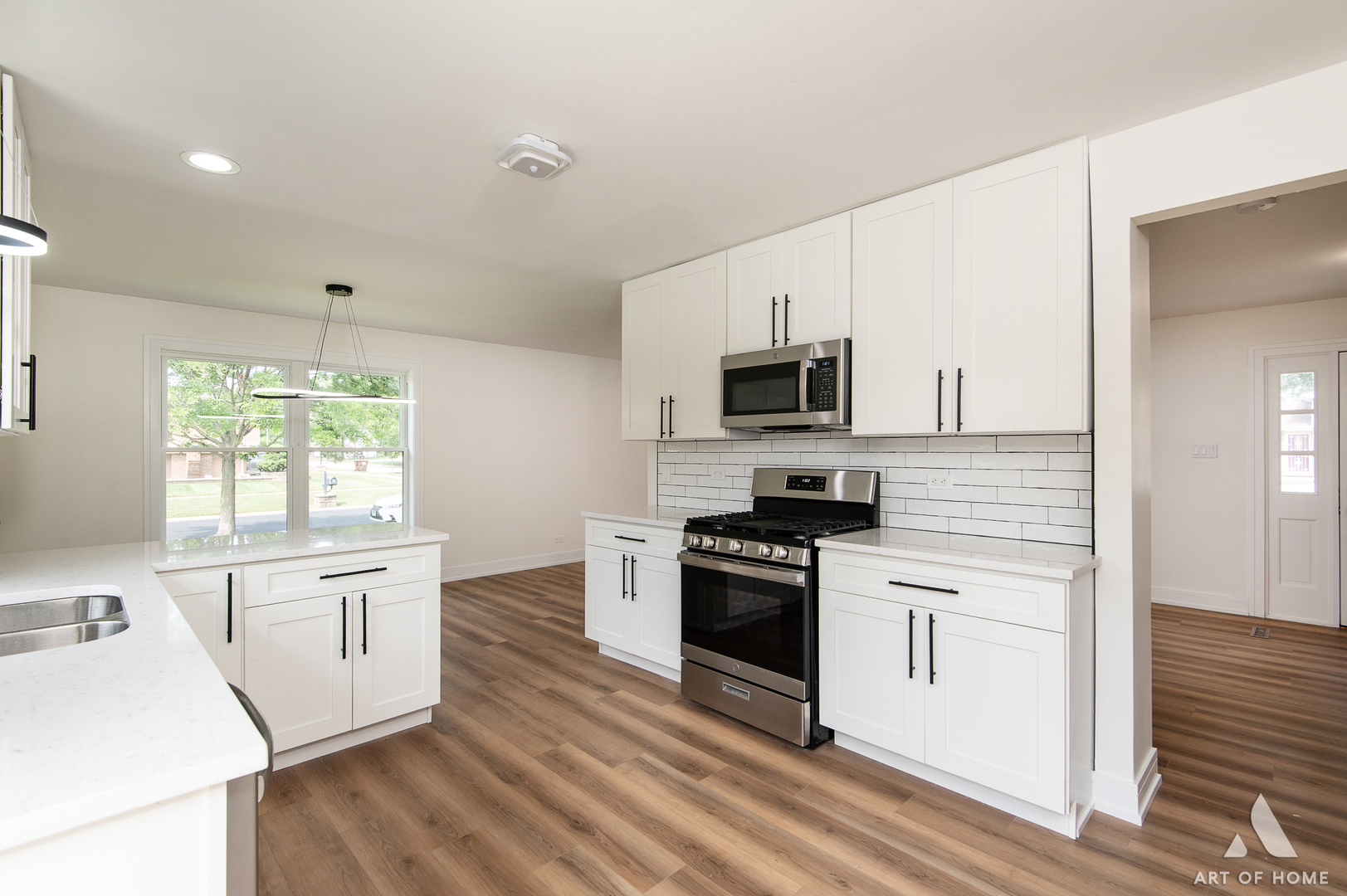 15601 Latrobe Avenue, Oak Forest, IL 60452