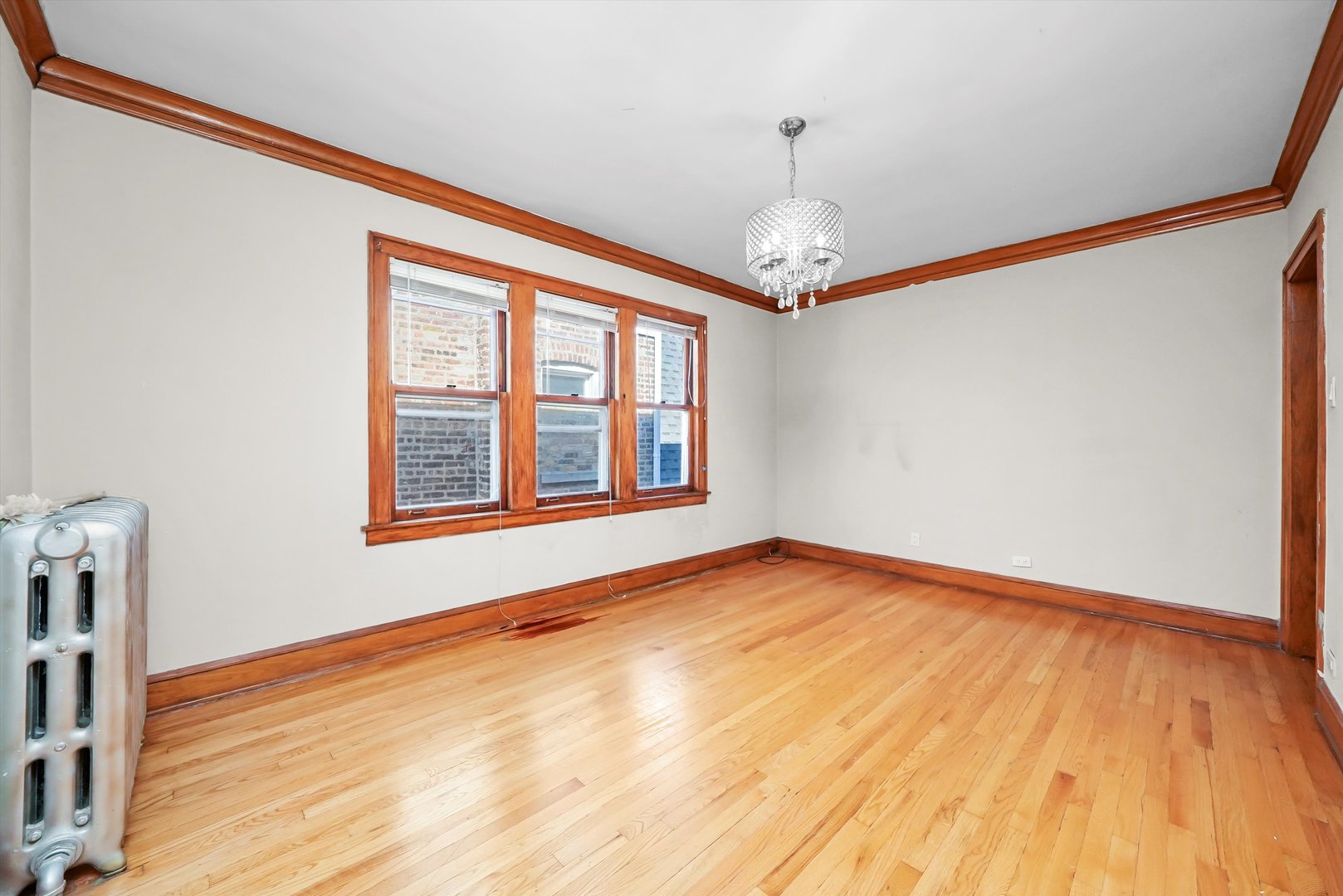 5108 W Wrightwood Avenue, Chicago, IL 60639