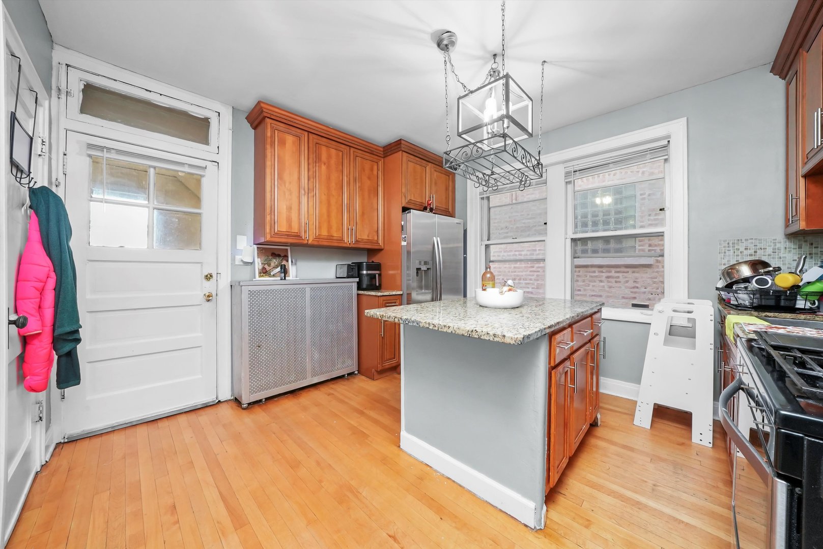 5108 W Wrightwood Avenue, Chicago, IL 60639