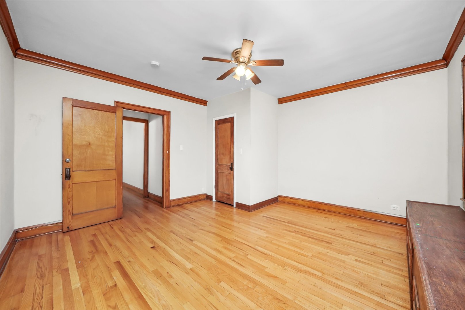 5108 W Wrightwood Avenue, Chicago, IL 60639