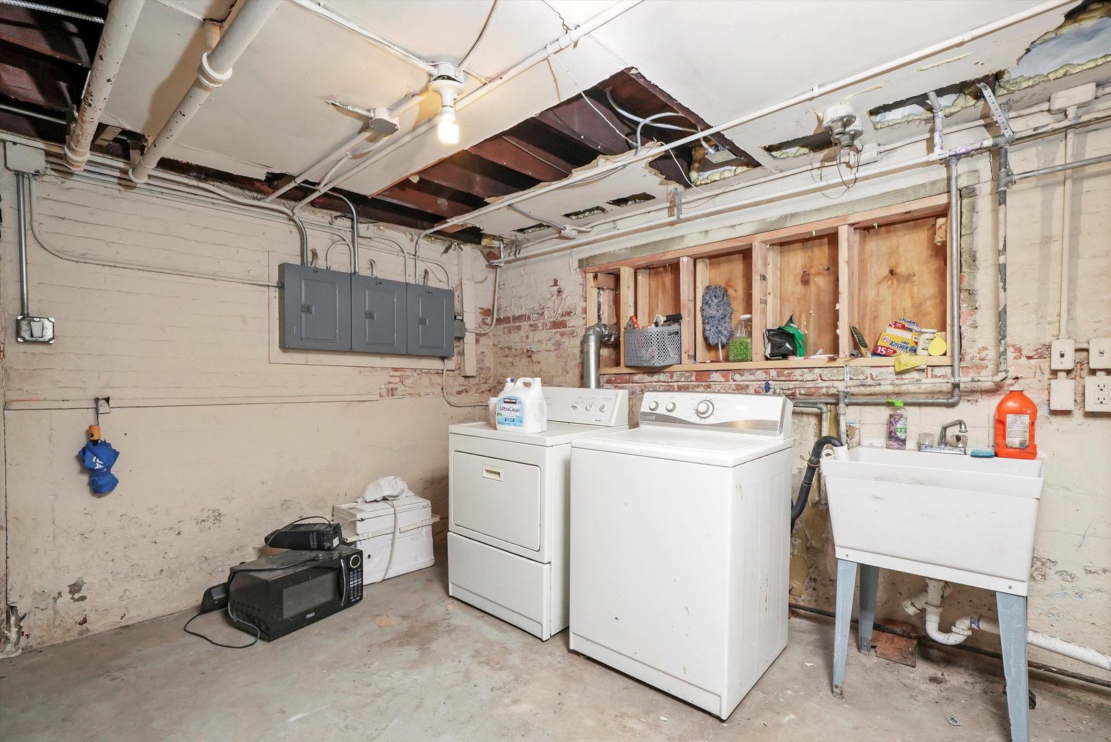 5108 W Wrightwood Avenue, Chicago, IL 60639