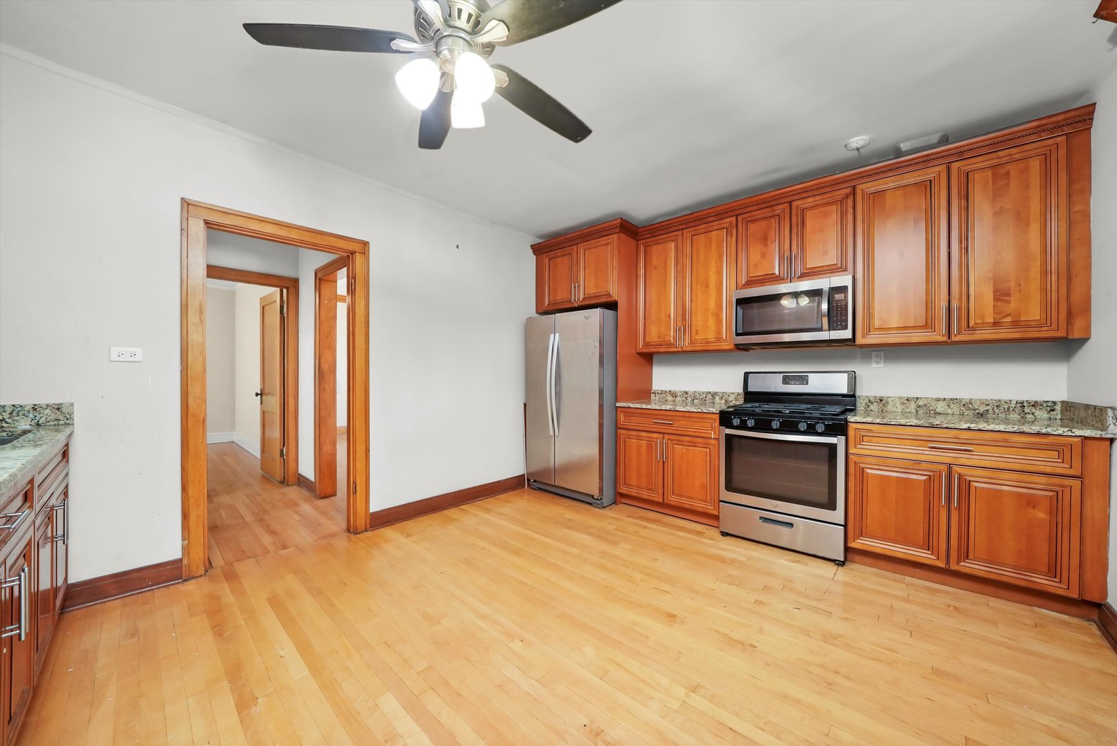 5108 W Wrightwood Avenue, Chicago, IL 60639