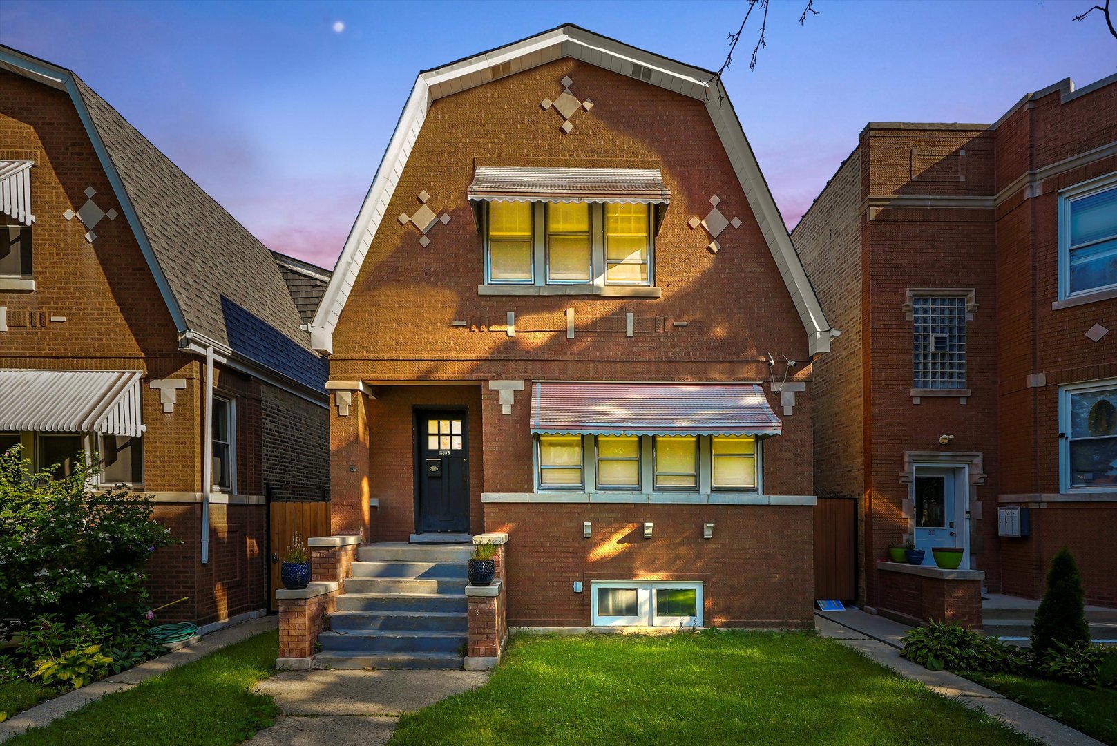 5108 W Wrightwood Avenue, Chicago, IL 60639