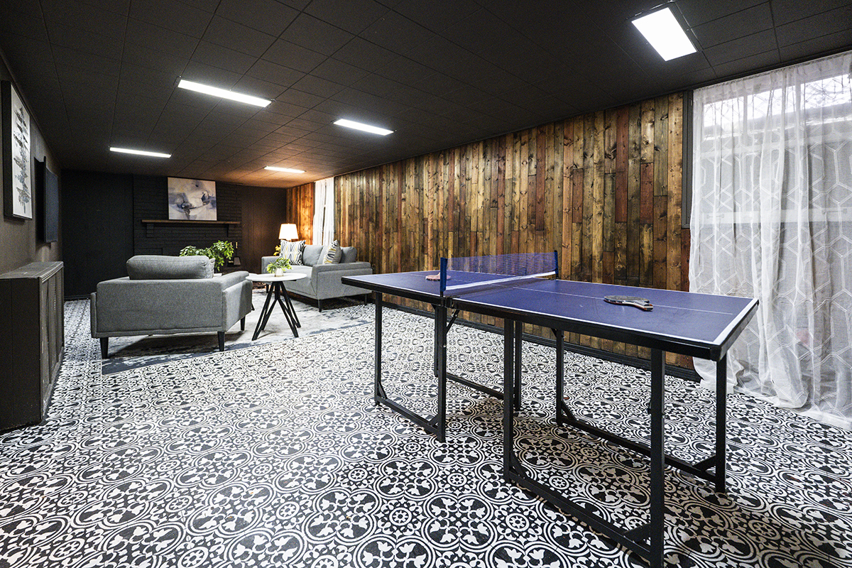 1001 S Brainard Avenue, La Grange, IL 60525