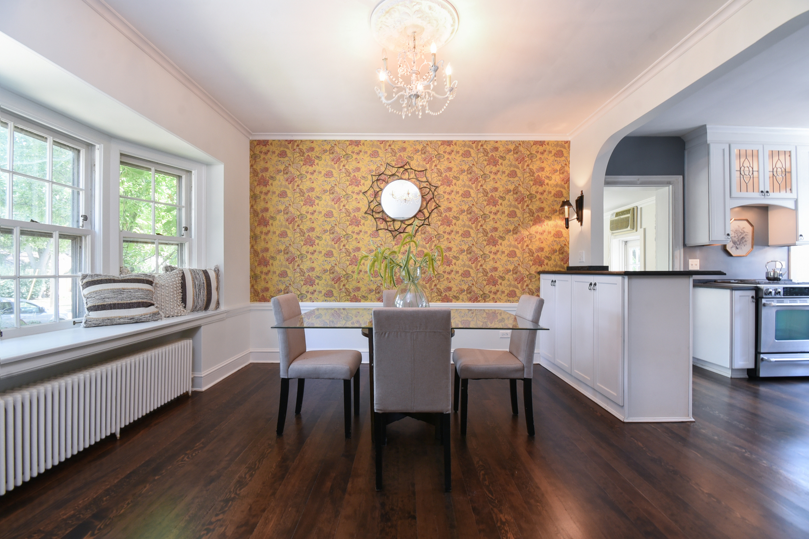 1001 S Brainard Avenue, La Grange, IL 60525