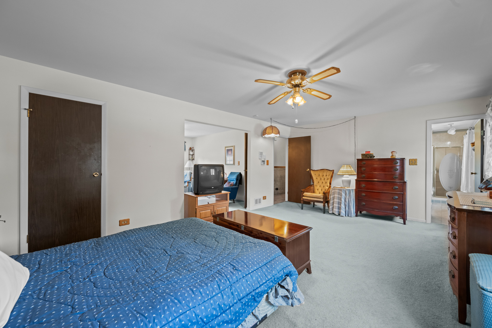 1114 S Fernandez Avenue, Arlington Heights, IL 60005