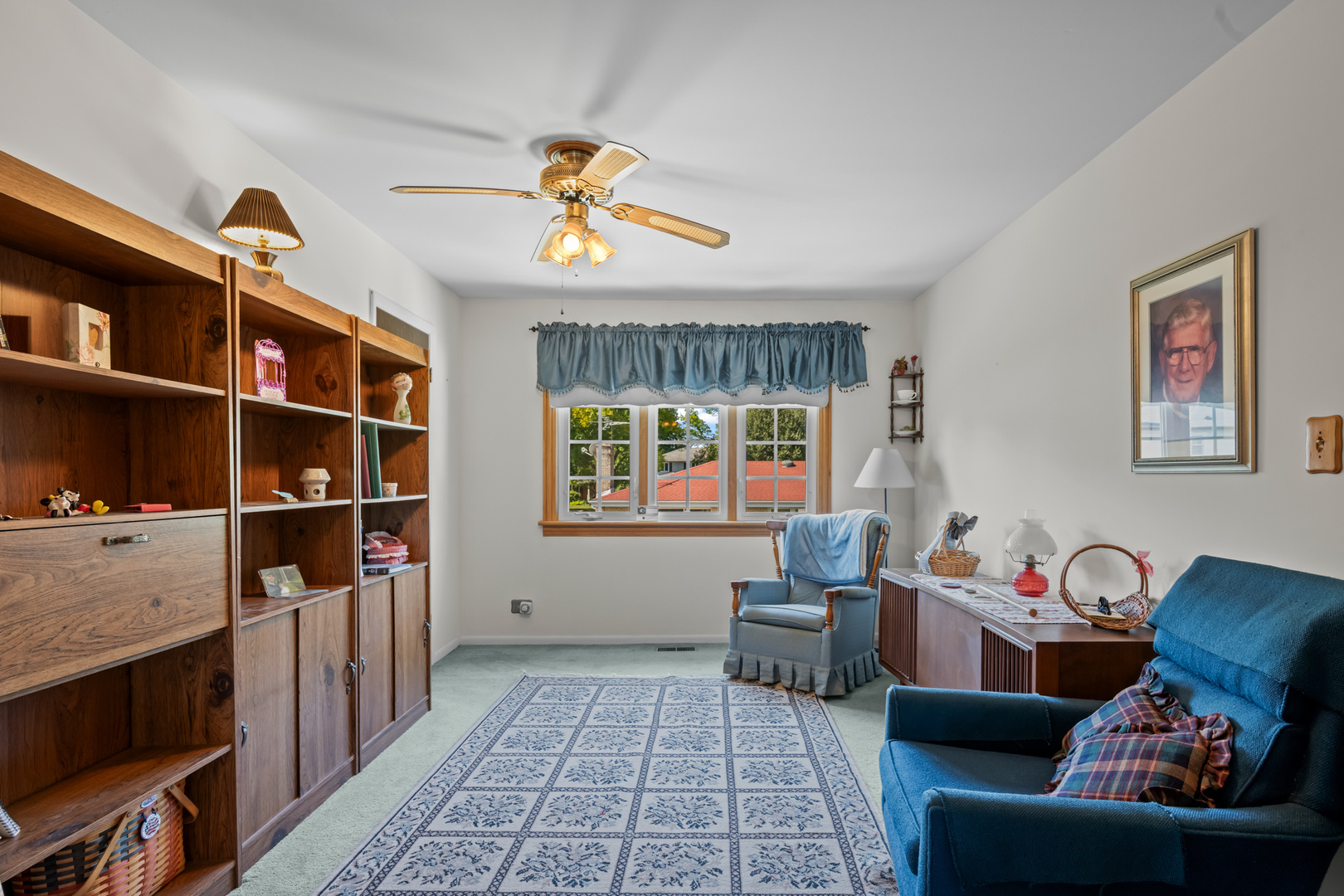 1114 S Fernandez Avenue, Arlington Heights, IL 60005