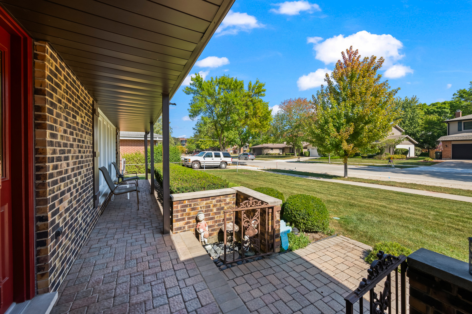 1114 S Fernandez Avenue, Arlington Heights, IL 60005