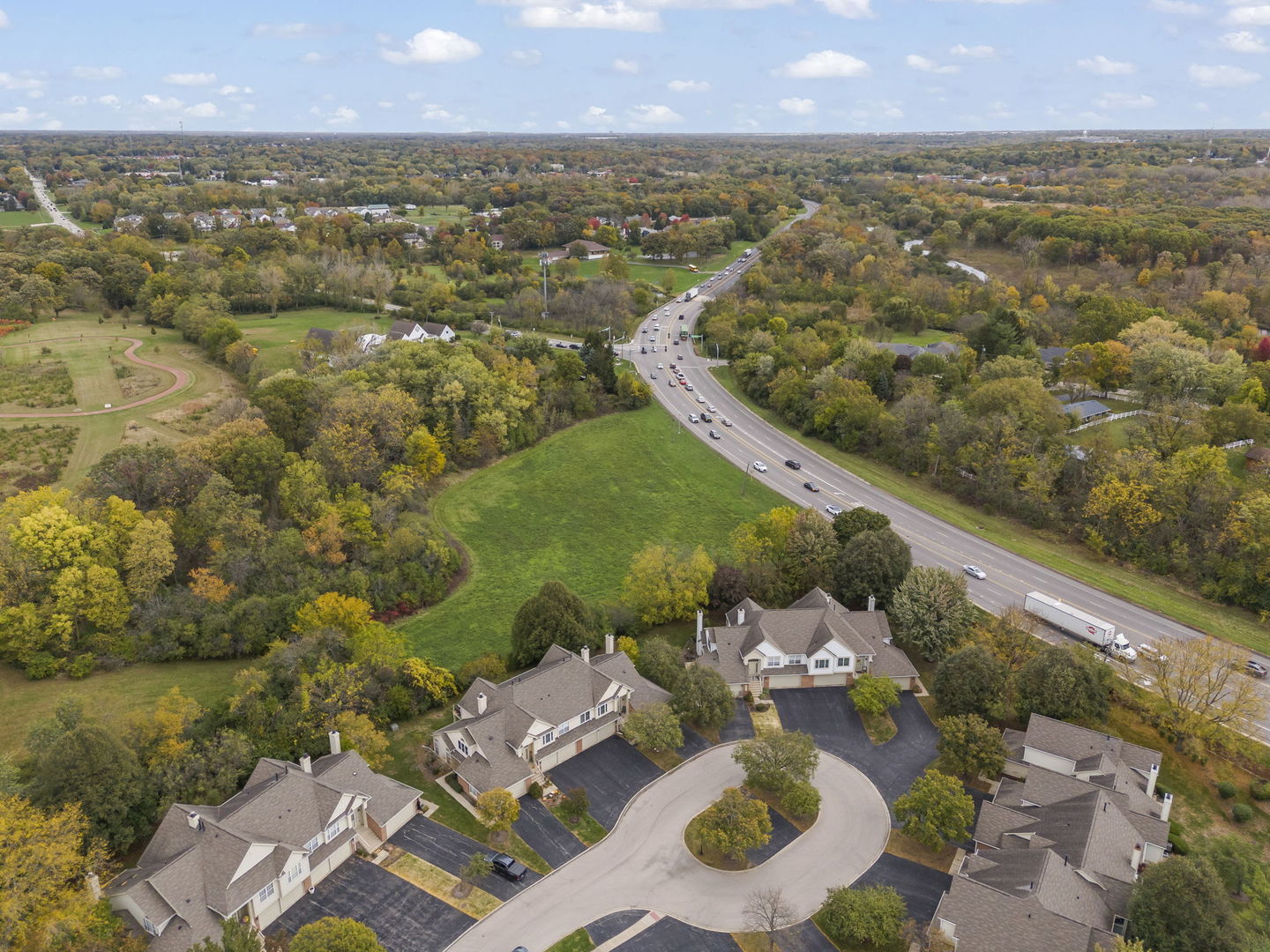 30W012 Mayfair Court, Warrenville, IL 60555