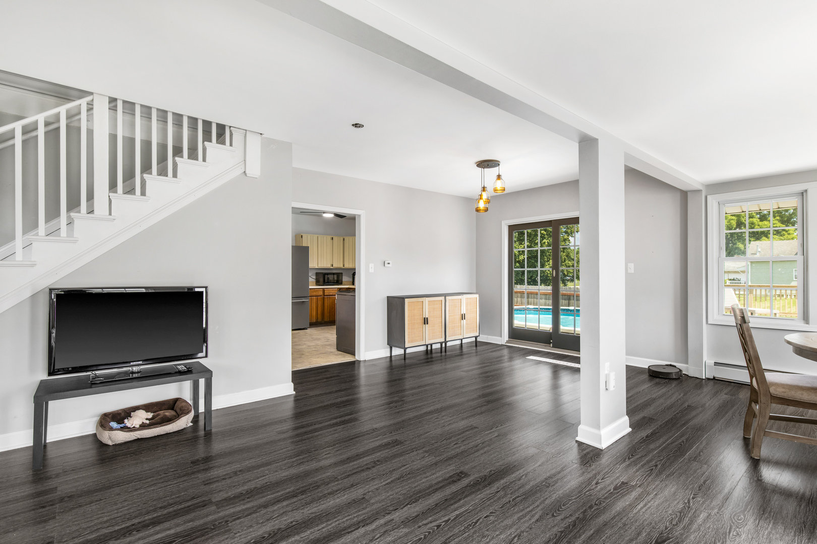 1413 N Sunnyside Drive, Johnsburg, IL 60051