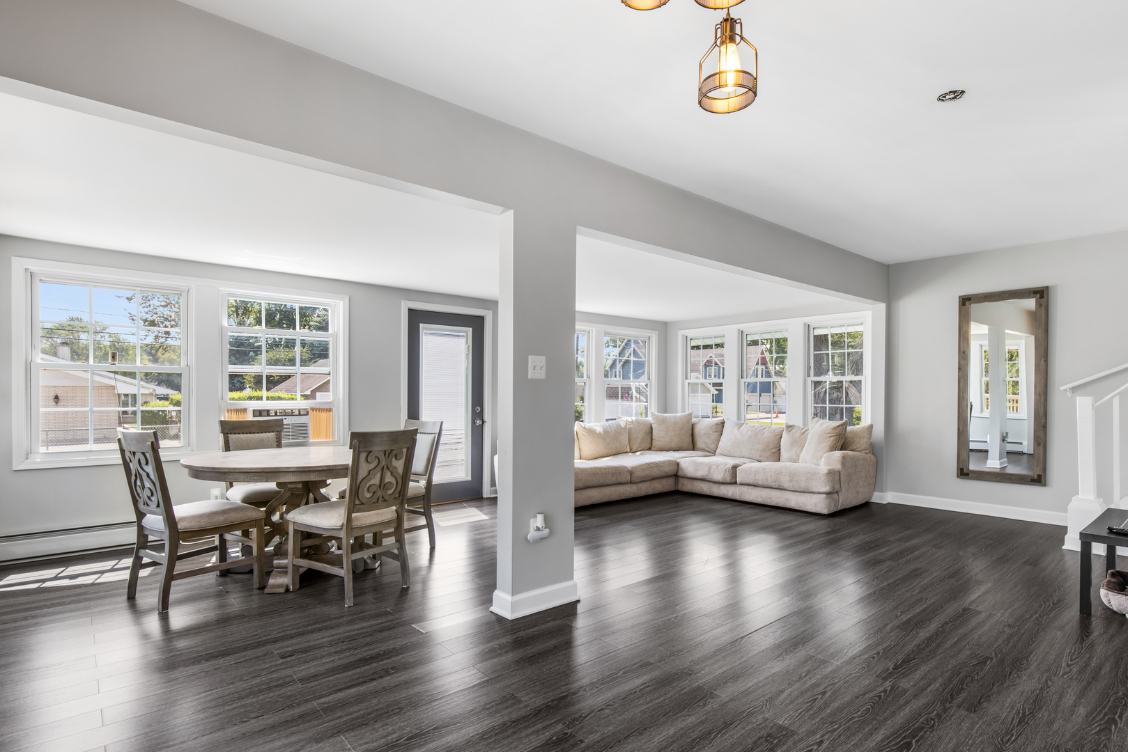 1413 N Sunnyside Drive, Johnsburg, IL 60051