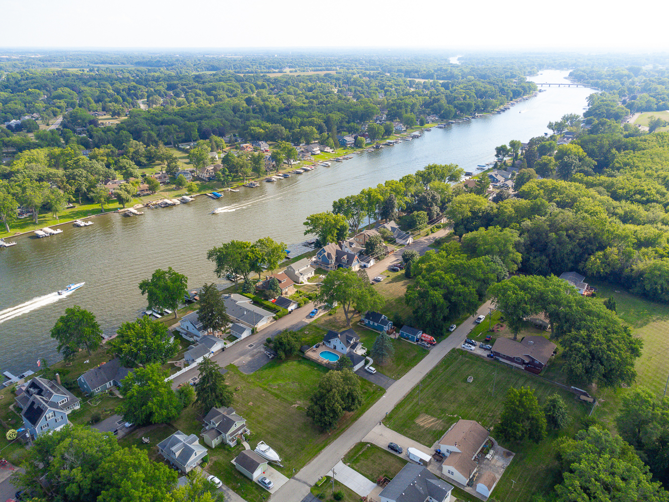 1413 N Sunnyside Drive, Johnsburg, IL 60051