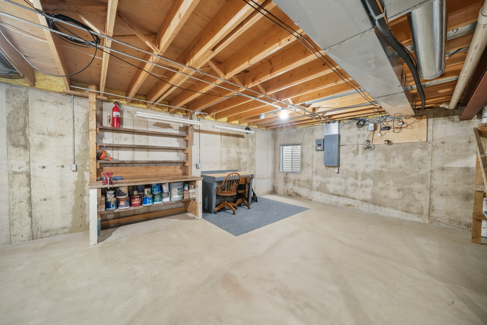 650 Meadow Lane, Hinckley, IL 60520