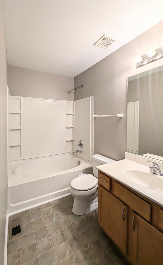 14527 Patriot Square Drive, Plainfield, IL 60544