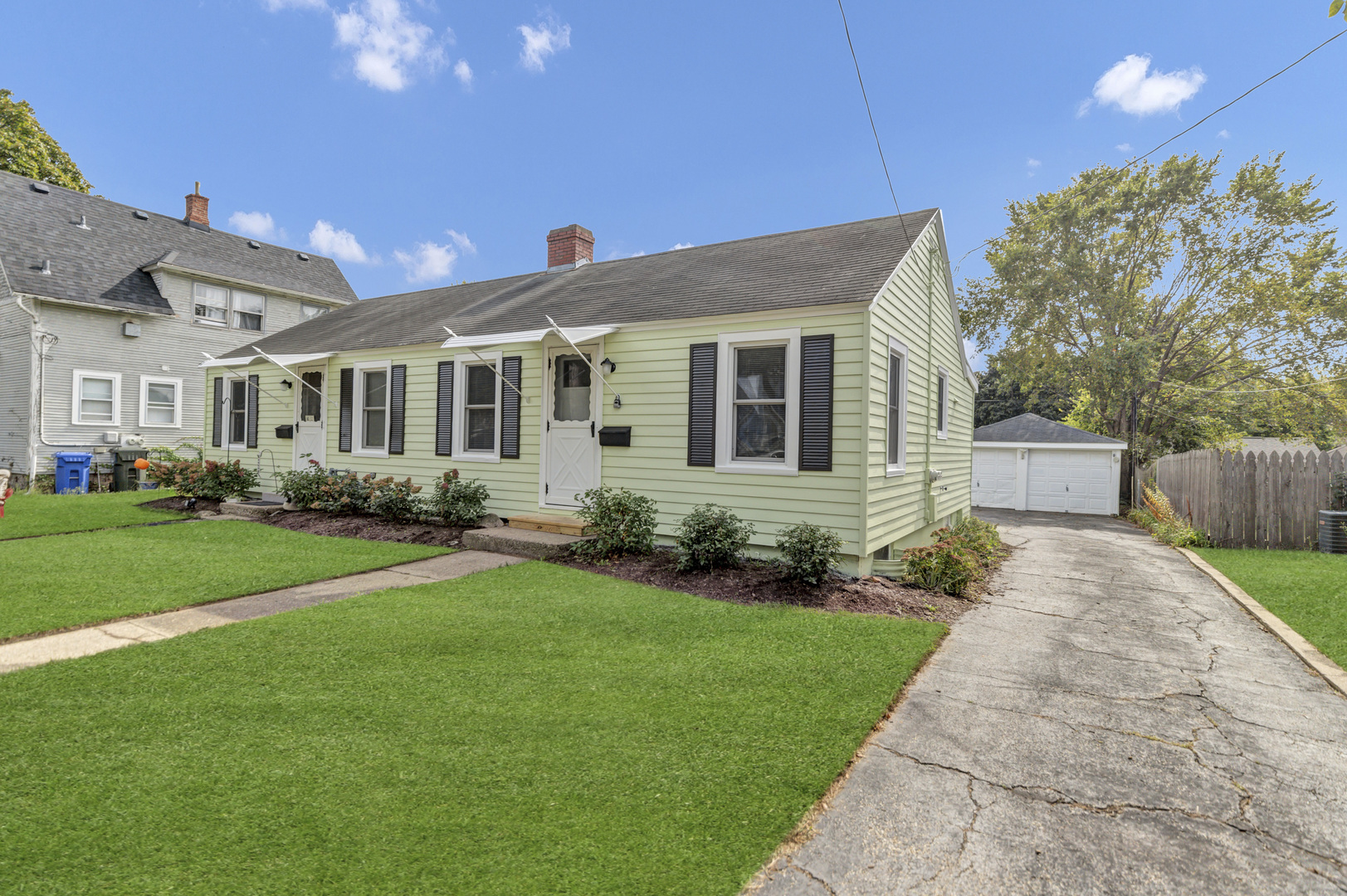 345 Illinois Street, Carpentersville, IL 60110