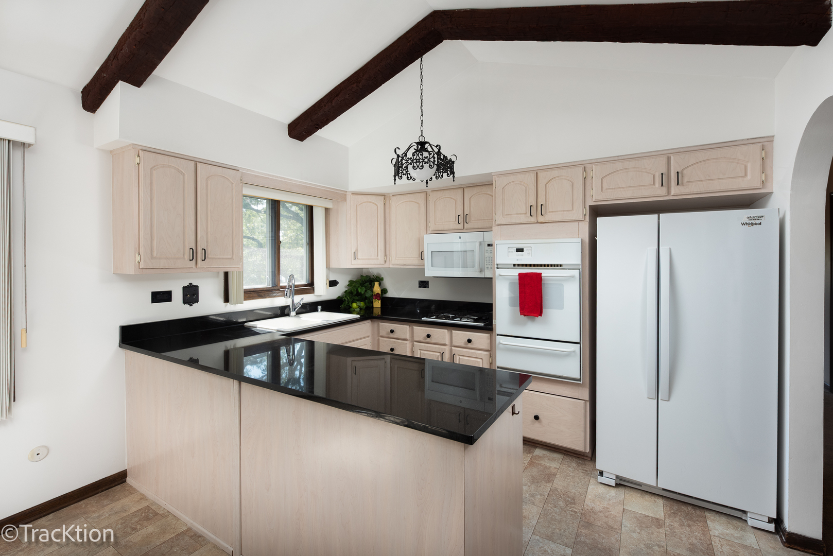 7801 Pine Parkway, Darien, IL 60561