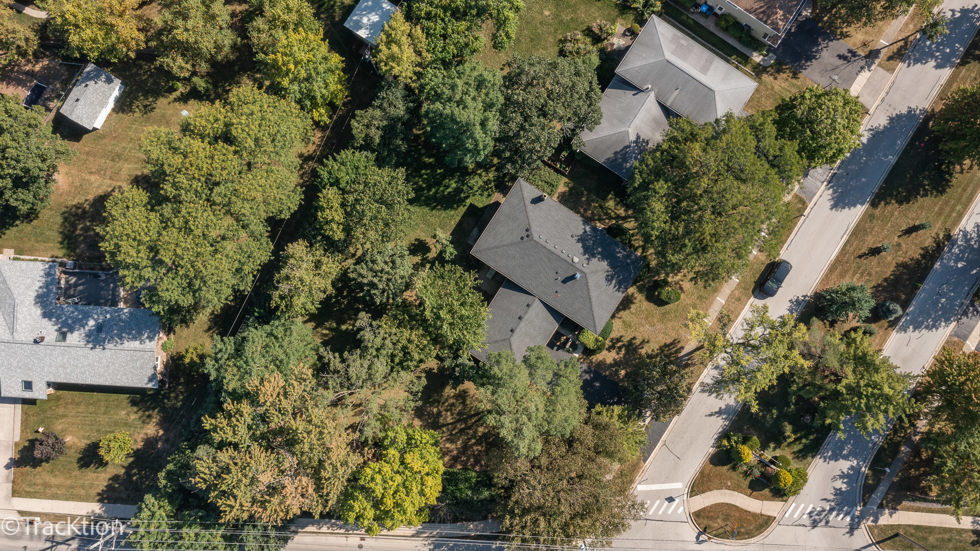 7801 Pine Parkway, Darien, IL 60561