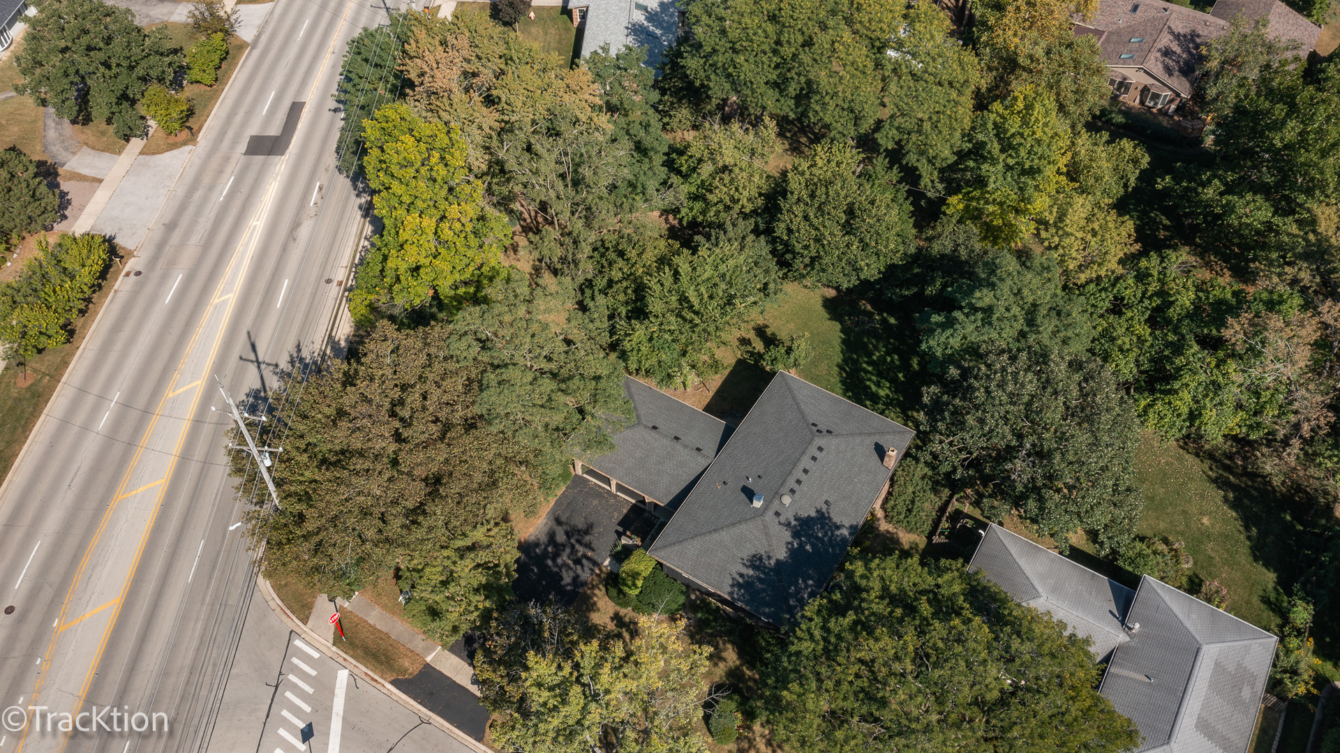 7801 Pine Parkway, Darien, IL 60561