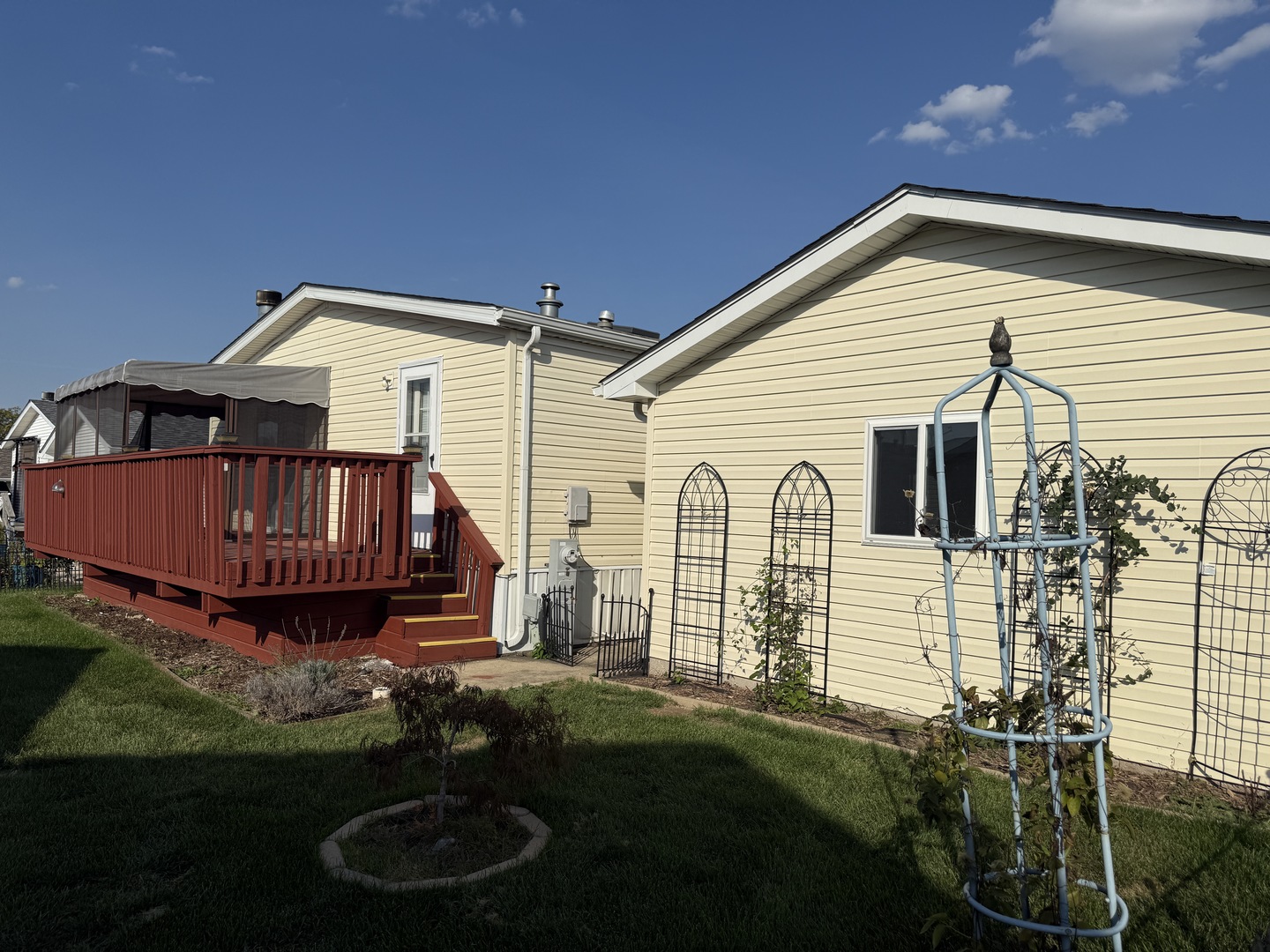 260 Hibiscus Circle, Matteson, IL 60443