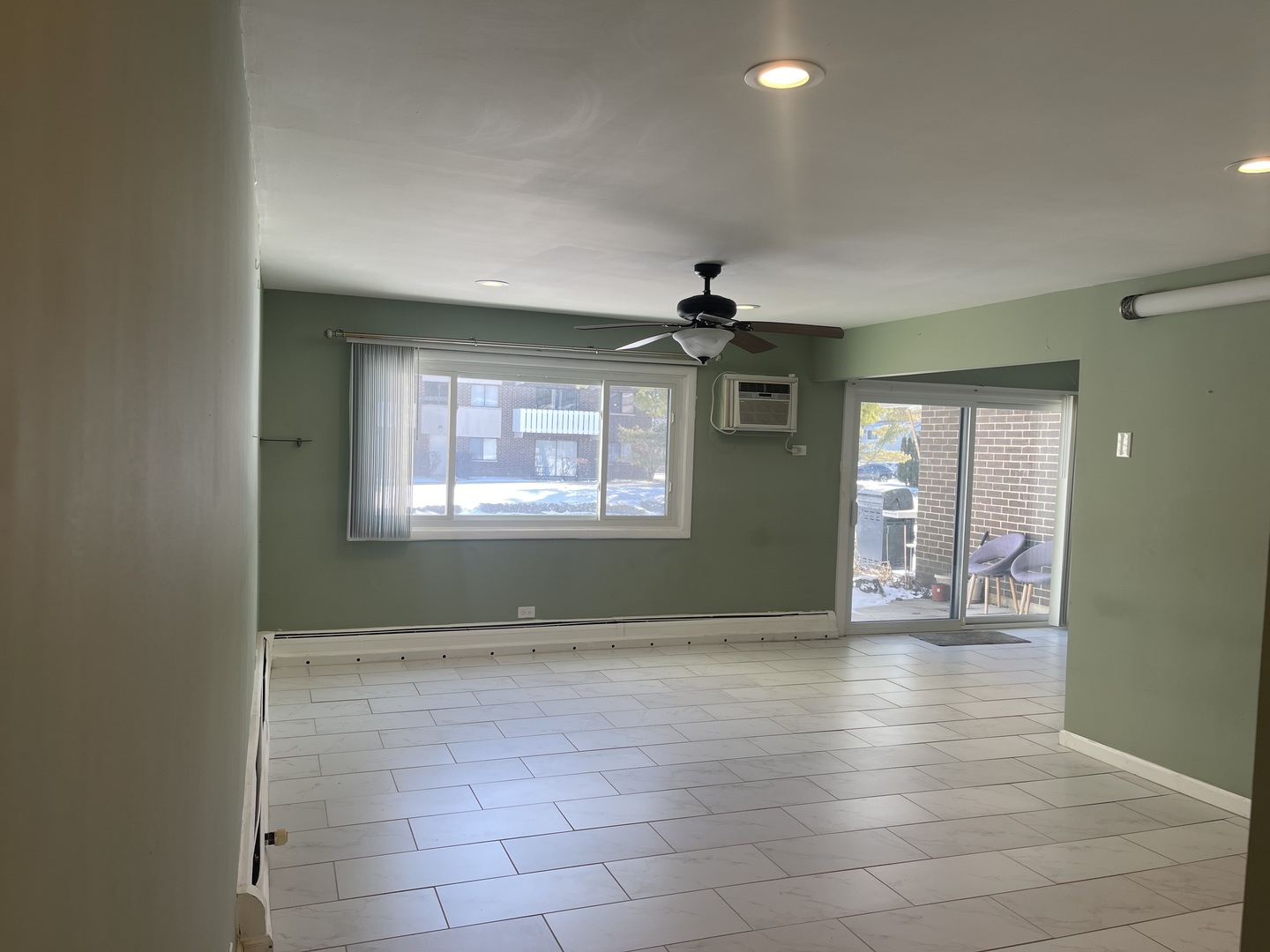 2500 BAYSIDE Drive #3, Palatine, IL 60074