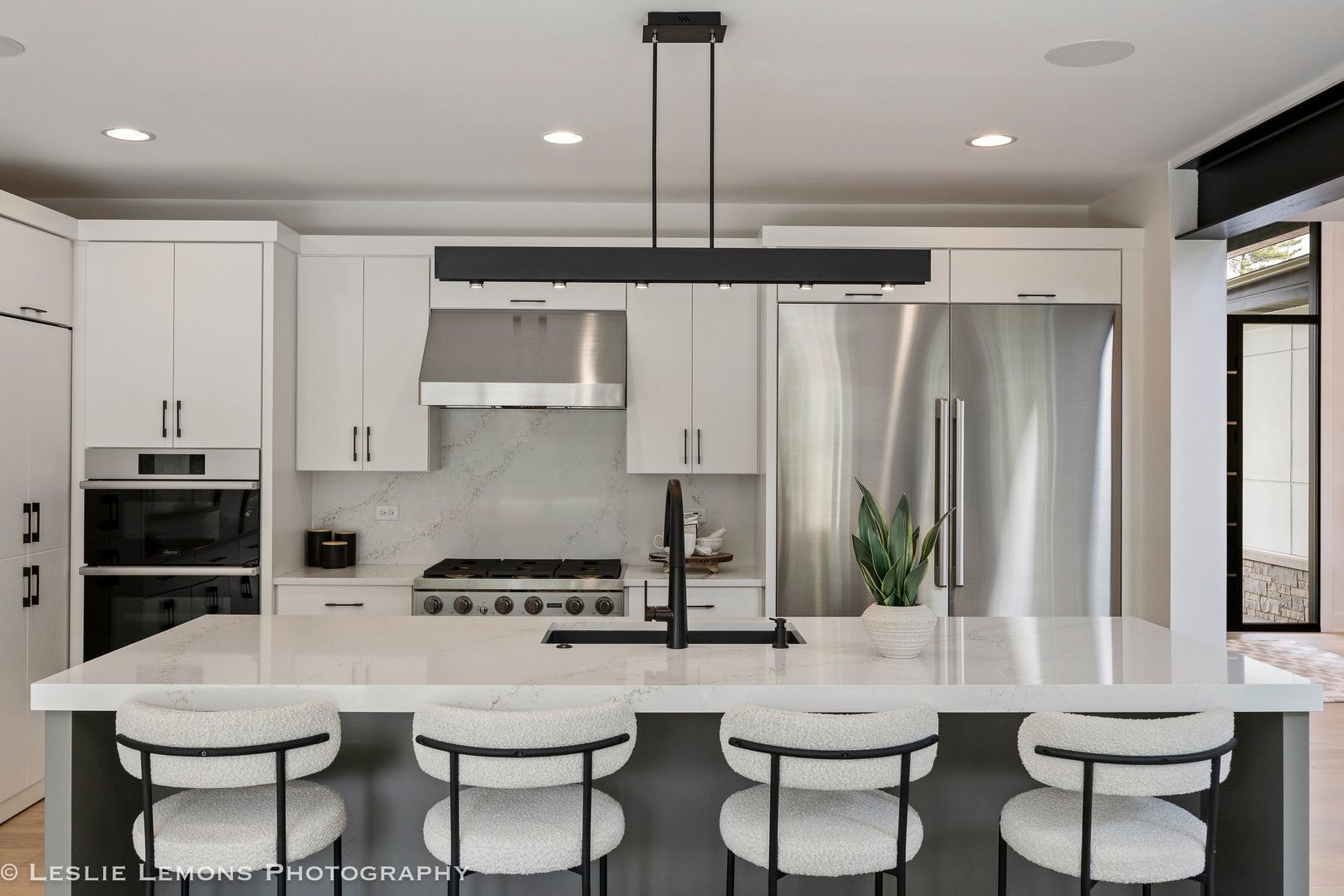 20 Pinnacle Court, Naperville, IL 60565