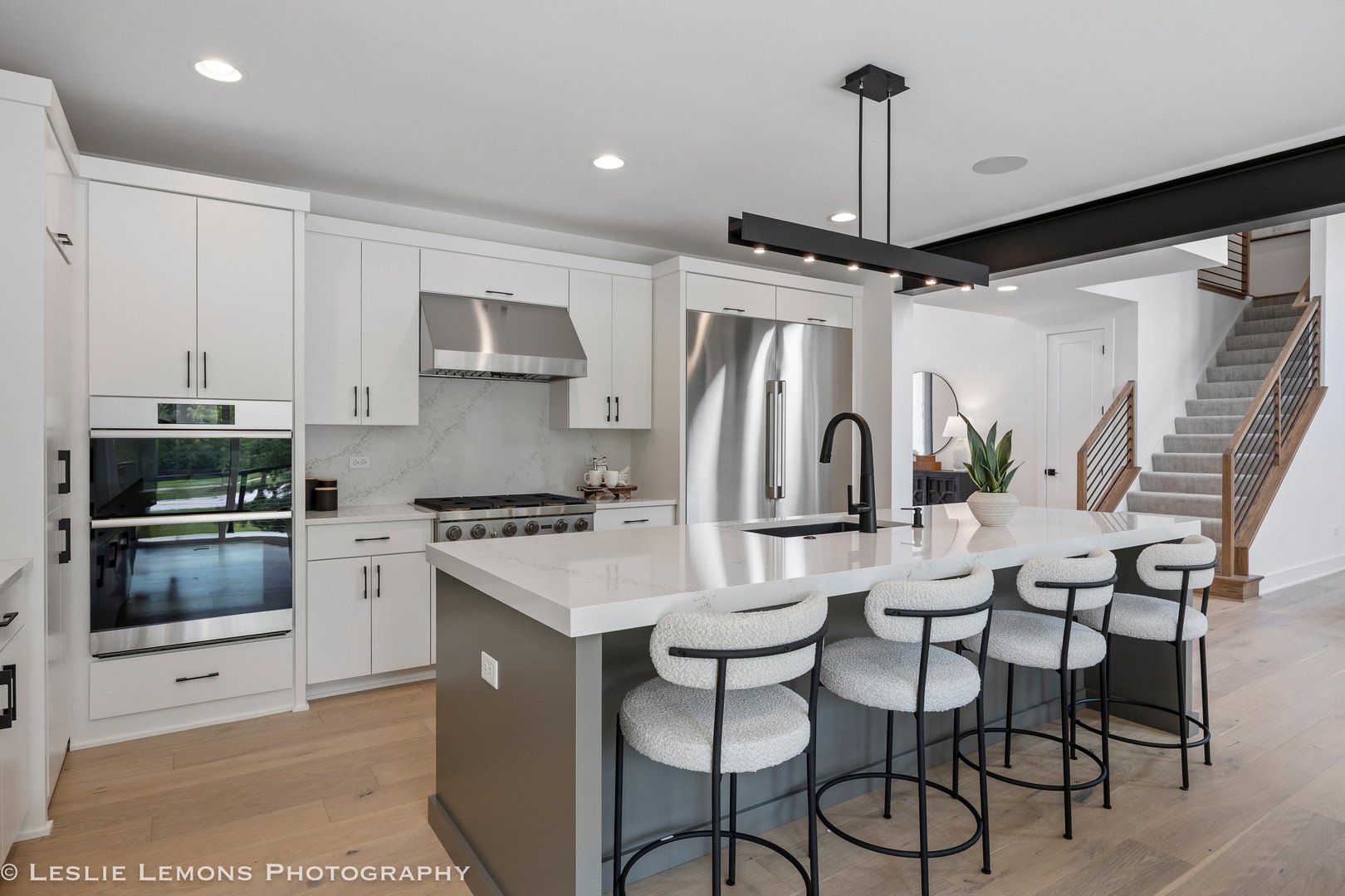 20 Pinnacle Court, Naperville, IL 60565