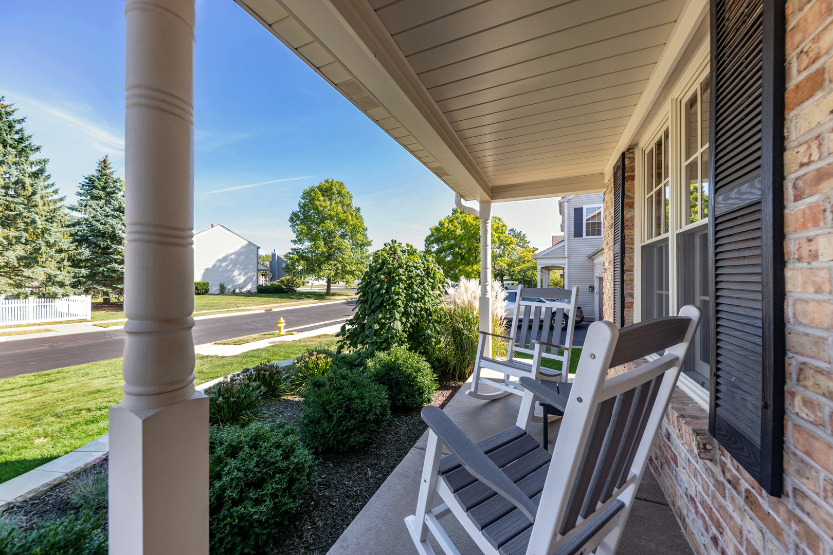 1316 Yorkshire Lane, Carol Stream, IL 60188