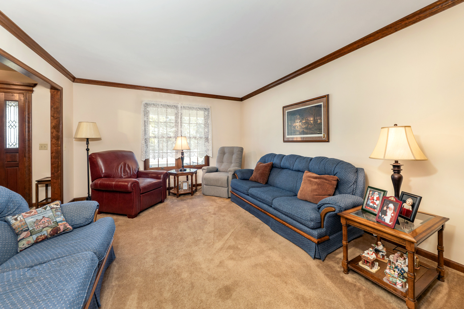 1316 Yorkshire Lane, Carol Stream, IL 60188