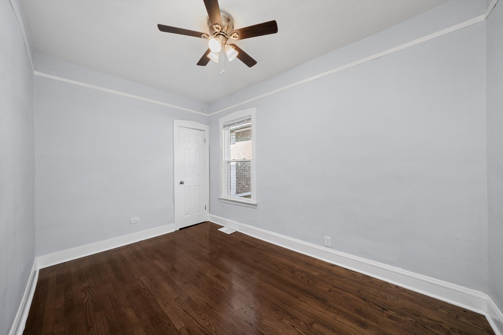 6424 S Washtenaw Avenue, Chicago, IL 60629