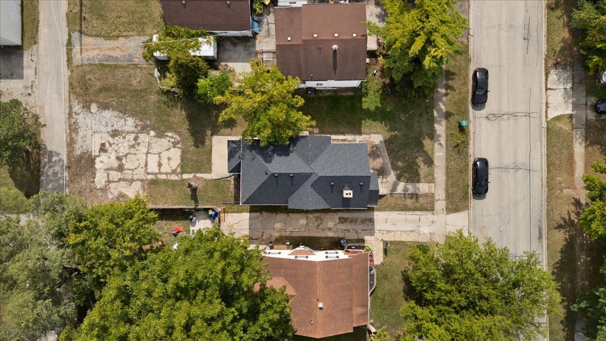 2409 Gilboa Avenue, Zion, IL 60099