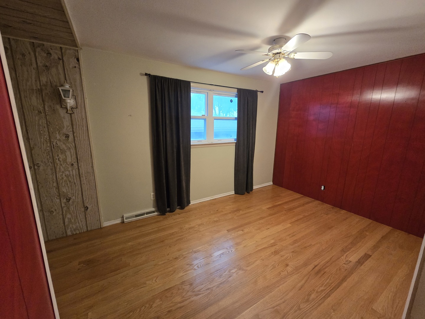 5914 S Meade Avenue, Chicago, IL 60638