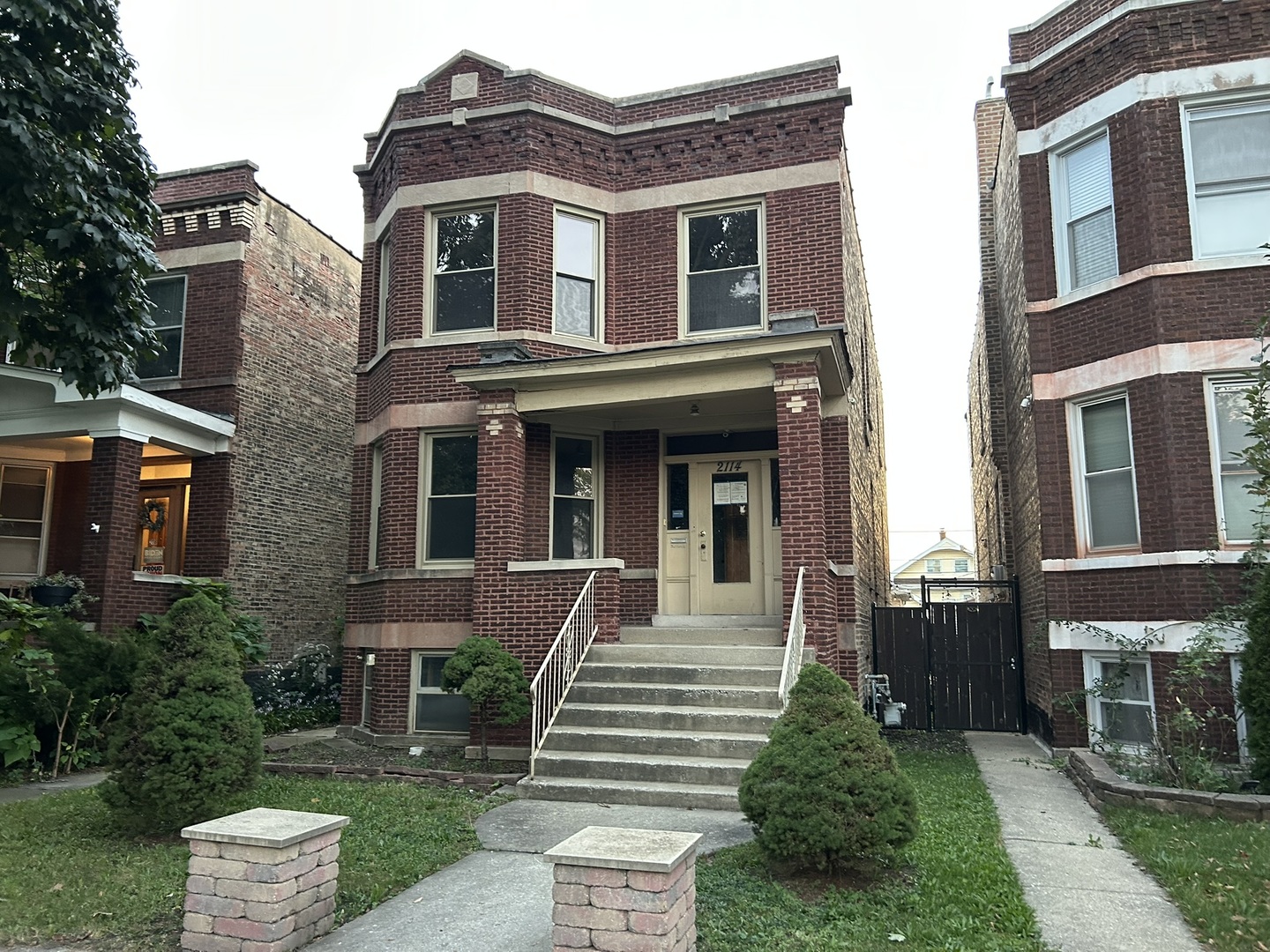2114 Highland Avenue, Berwyn, IL 60402