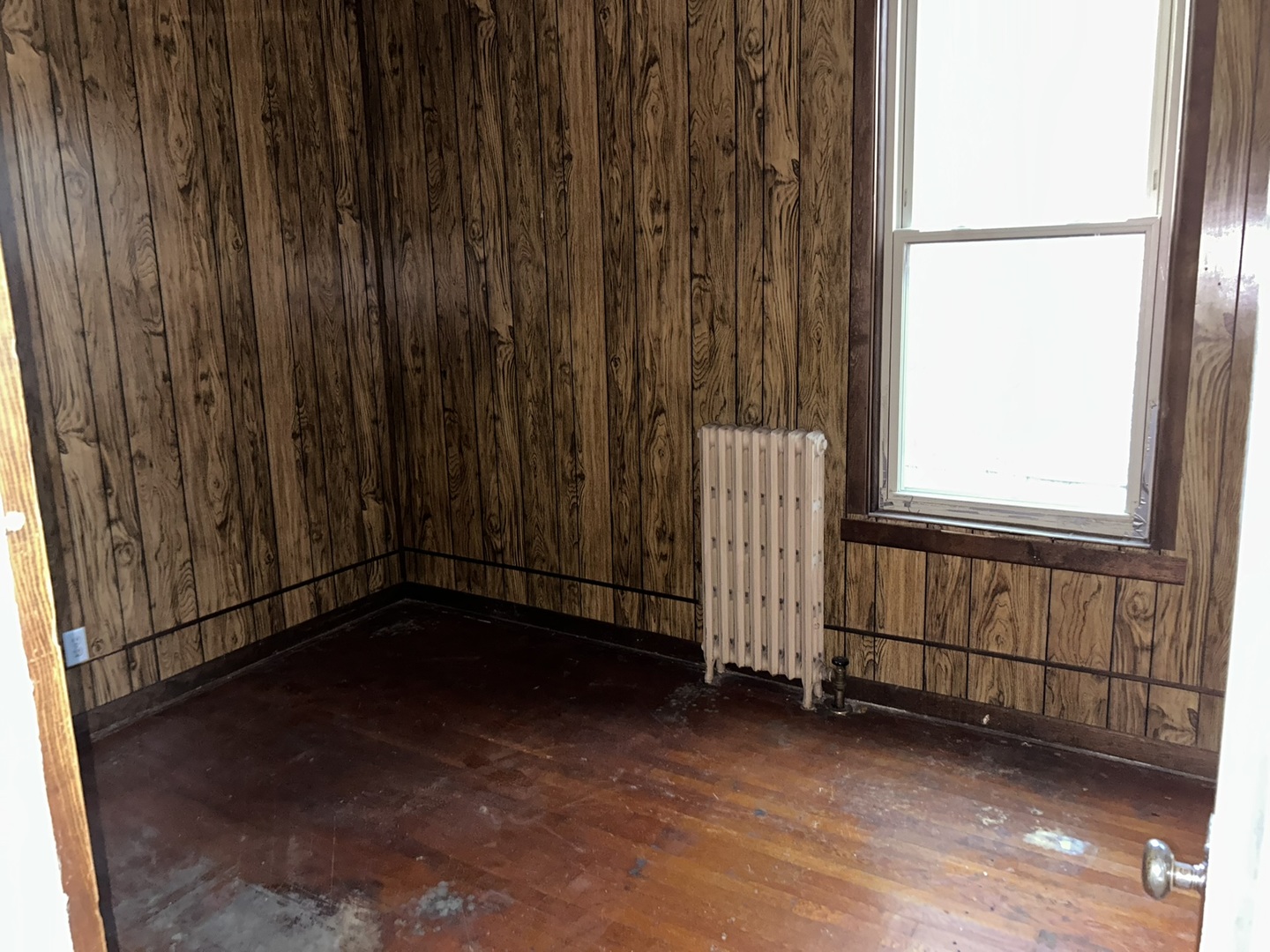 2114 Highland Avenue, Berwyn, IL 60402