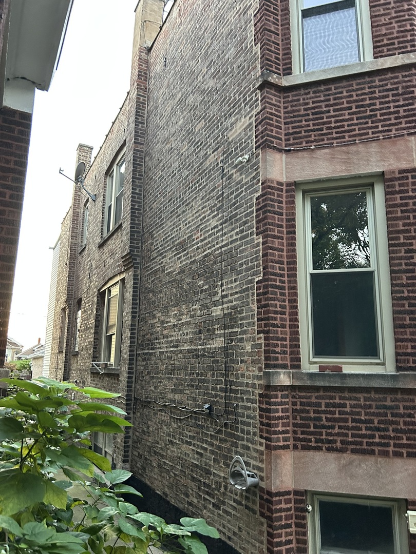 2114 Highland Avenue, Berwyn, IL 60402