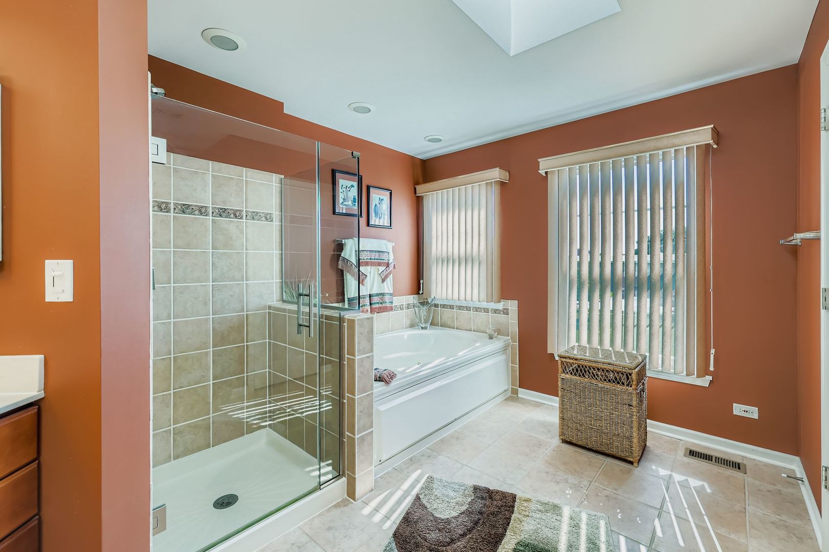 5325 Mardjetko Drive, Hoffman Estates, IL 60192