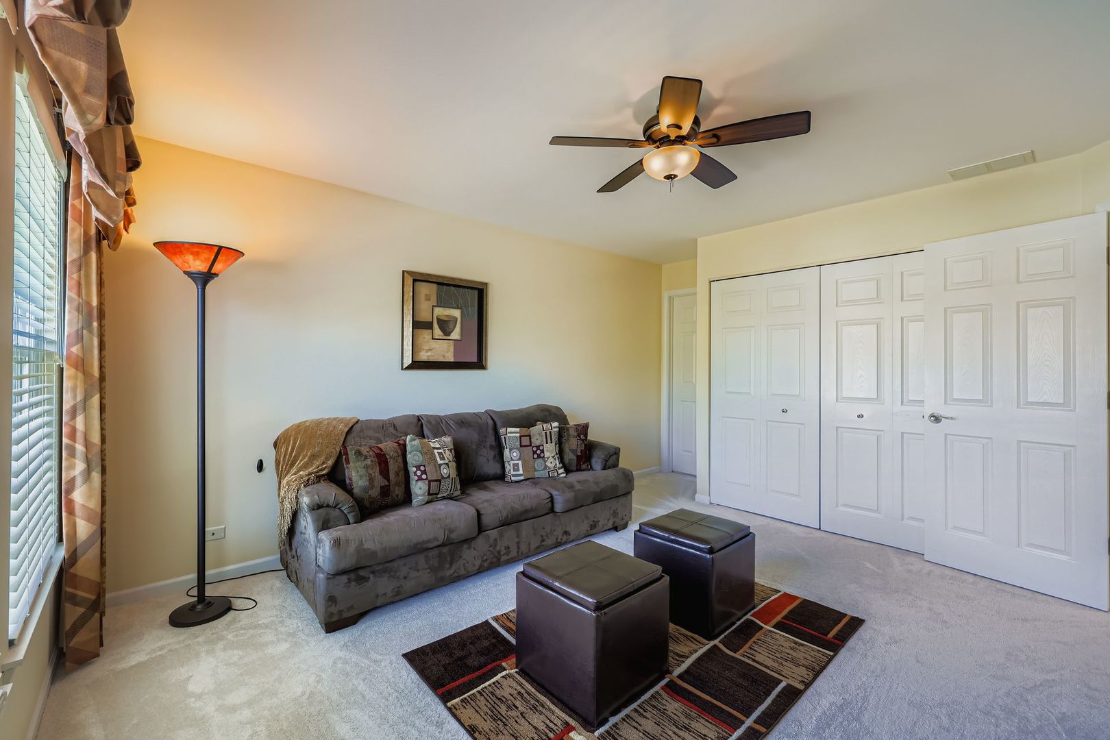 5325 Mardjetko Drive, Hoffman Estates, IL 60192