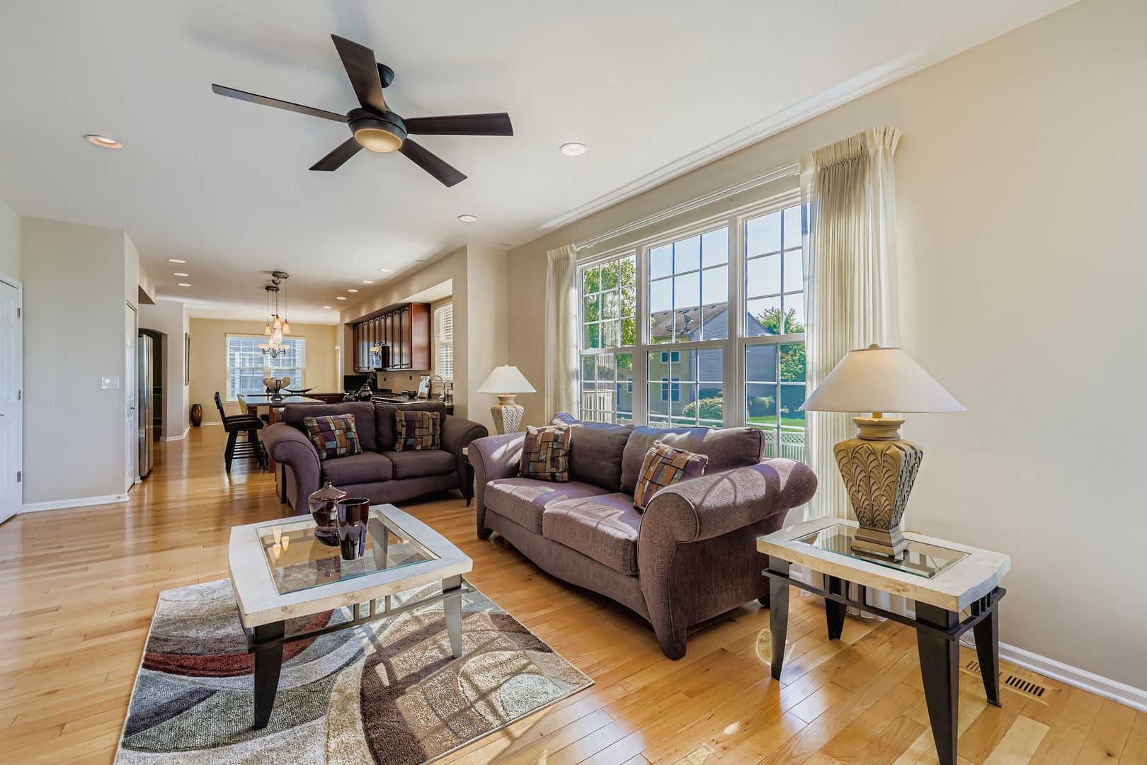 5325 Mardjetko Drive, Hoffman Estates, IL 60192