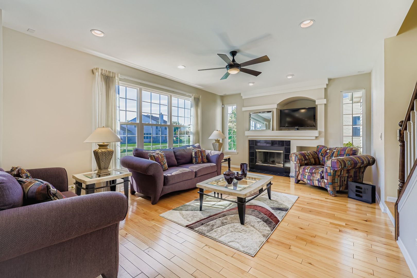 5325 Mardjetko Drive, Hoffman Estates, IL 60192