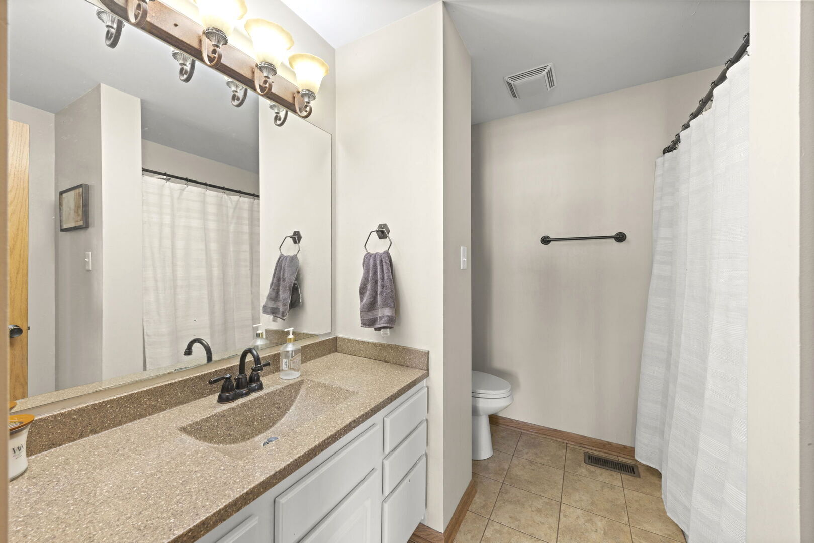 2335 Graystone Drive, Joliet, IL 60431