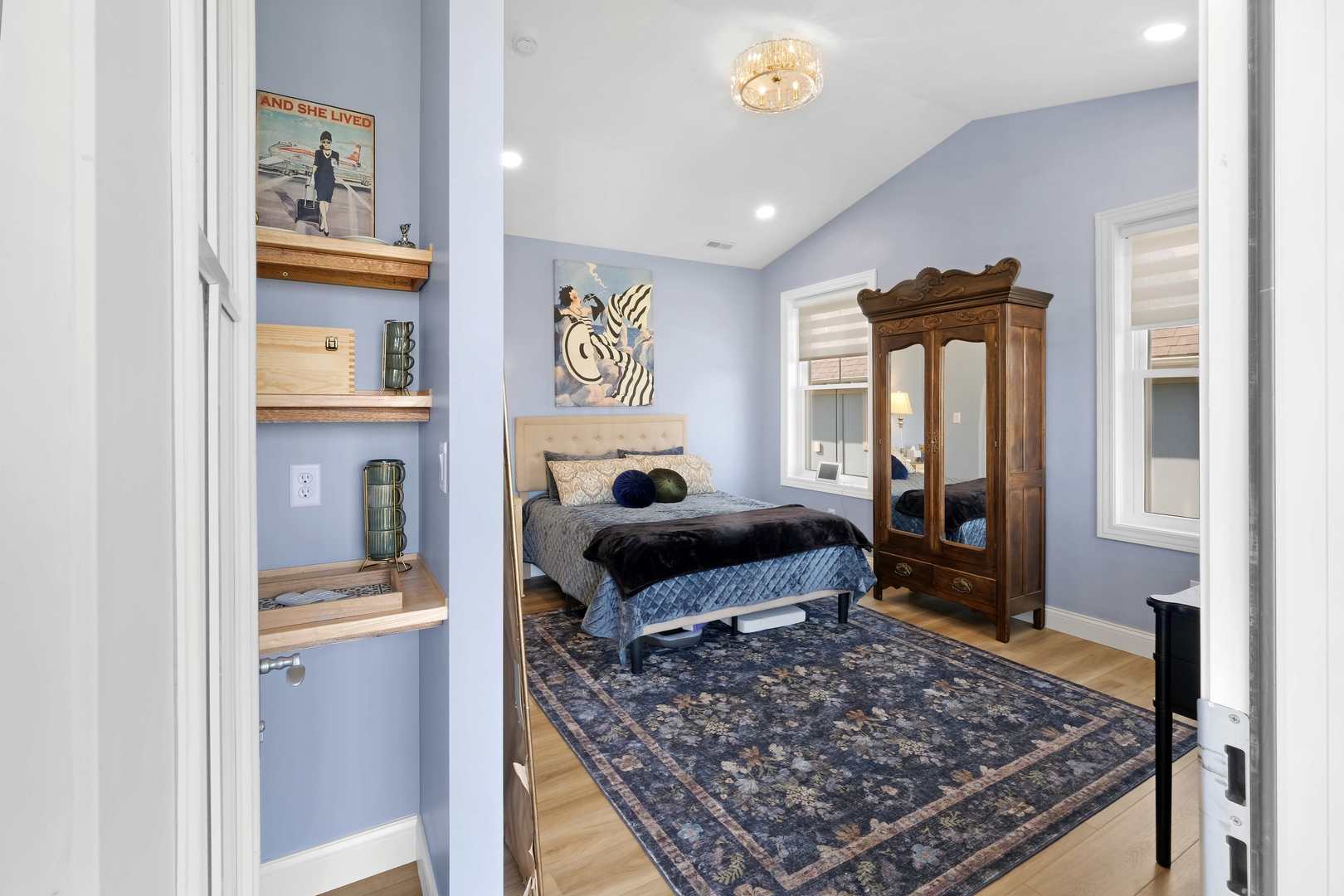 11 Great Loop West Drive, Ottawa, IL 61350