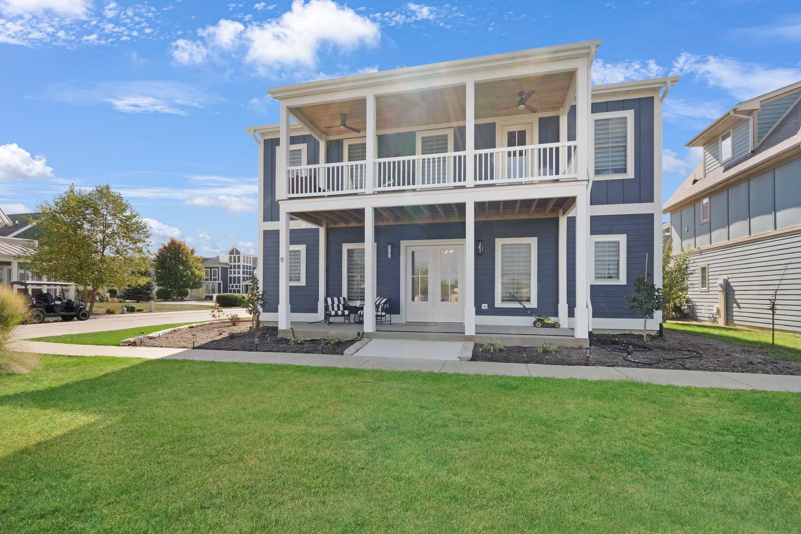 11 Great Loop West Drive, Ottawa, IL 61350